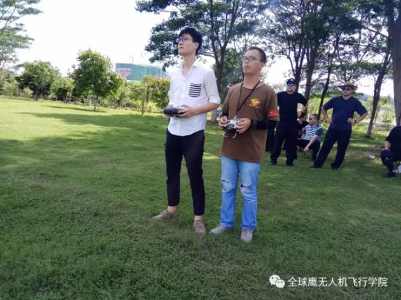 深圳龙岗公安系统第三期学员在全球鹰无人机顺利结业