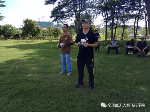 深圳龙岗公安系统第三期学员在全球鹰无人机顺利结业