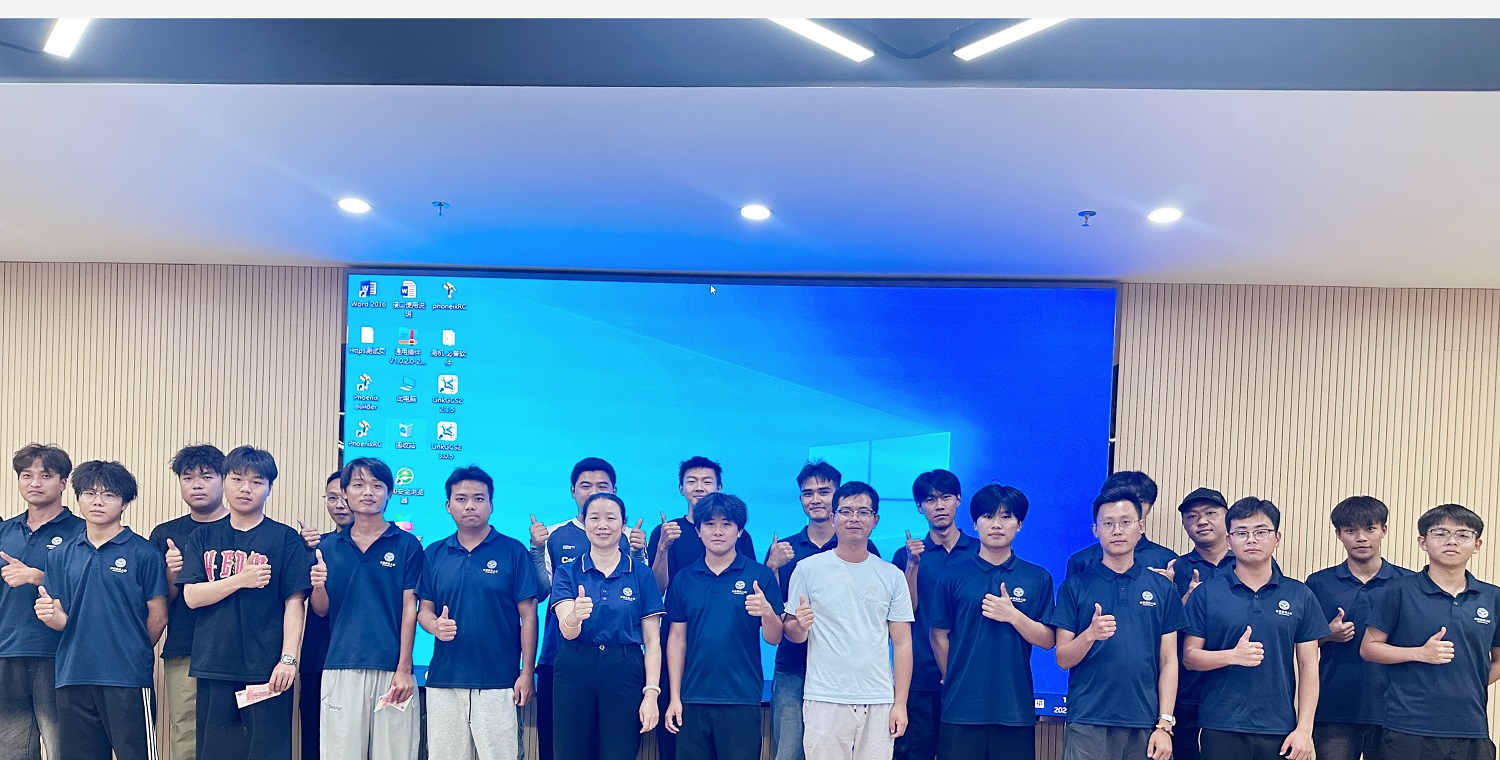 c4fa20796308e41a95c1a52e07c1776e - 副本.jpg